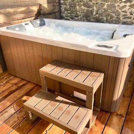 Le Spa De L'Abbaye Saint-Junien Ngoại thất bức ảnh